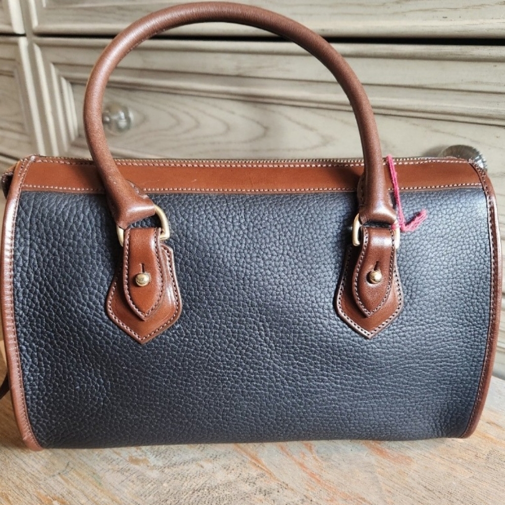 NWT Vintage Dooney & Bourke Black Large Satchel Shoulder Bag - Picture 4 of 12